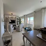 Les Saisons Maxime Apartment