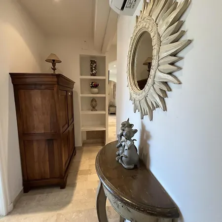Les Saisons Maxime Apartment *