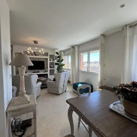 Les Saisons Maxime Apartment