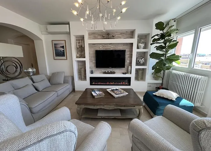 Les Saisons Maxime *