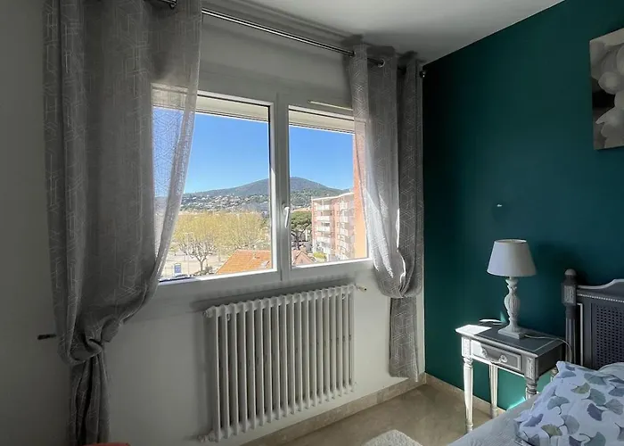 Les Saisons Maxime Apartment