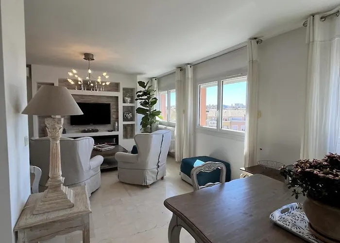 Les Saisons Maxime Apartment